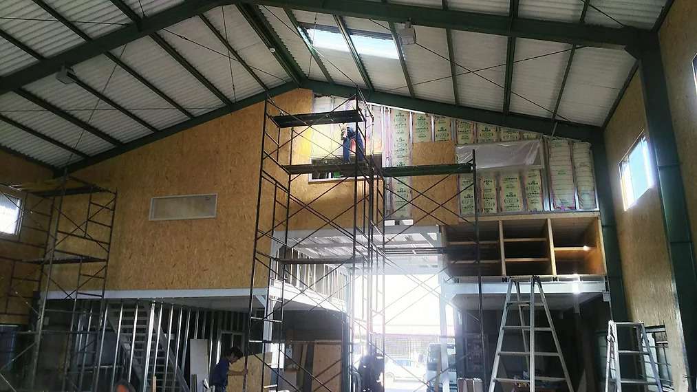 有限会社ウエスト工房